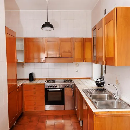 Rhome Suite Vatican Apts-2