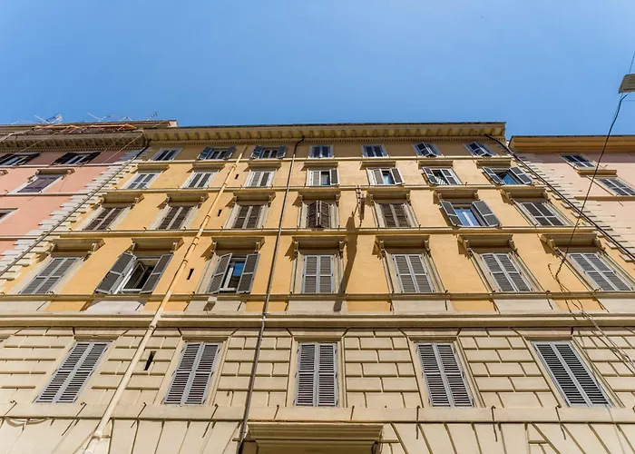 Villafranca Loft, Modern Studio Nearby The Station